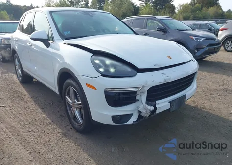 2016 Porsche Cayenne S z USA, uszkodzony, nr VIN WP1AB2A22GLA96716
